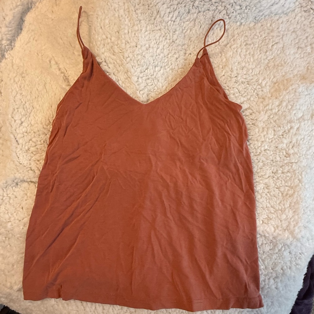 Coral flowy tank top